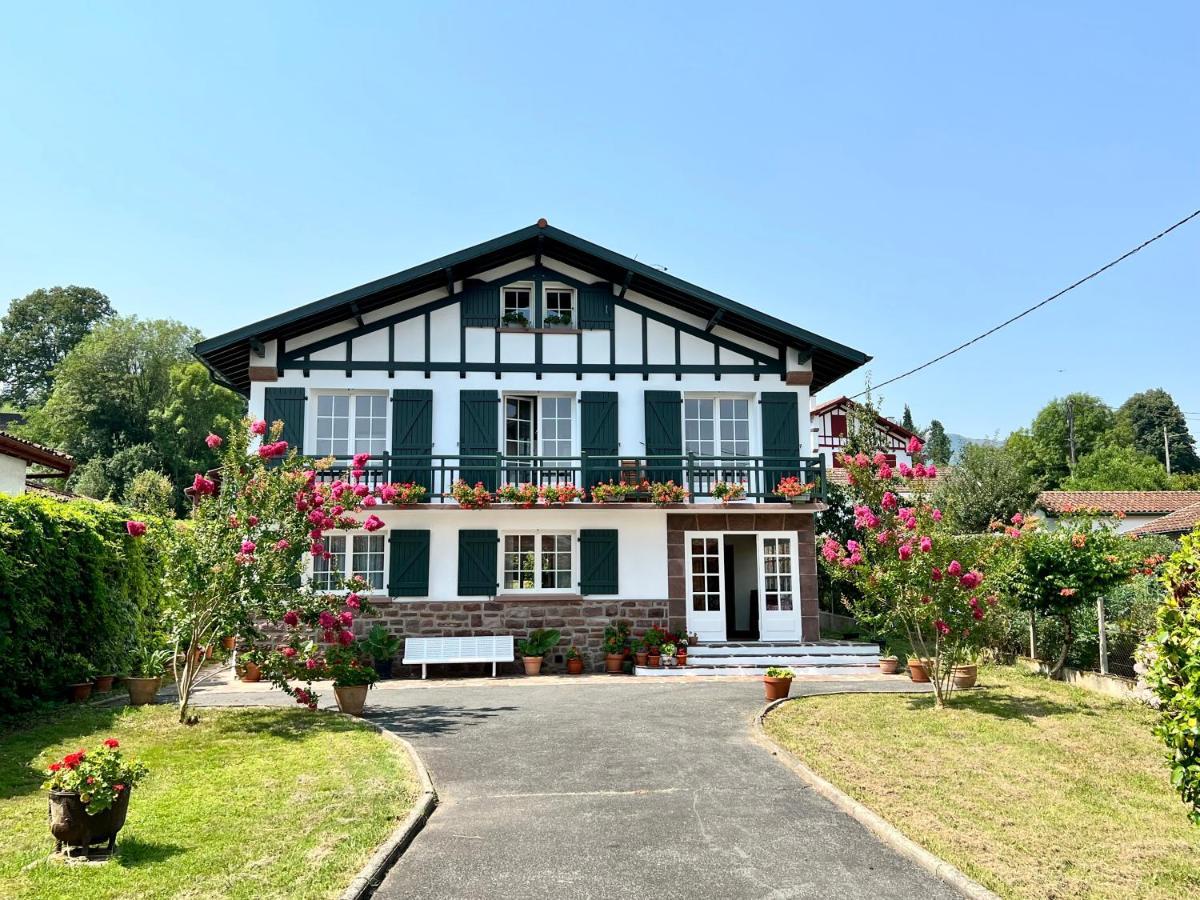 Saint Jean Pied De Port: Nere Nahia Apartment Exterior photo