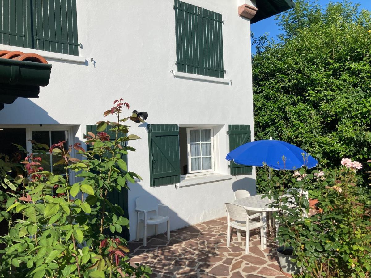 Saint Jean Pied De Port: Nere Nahia Apartment Exterior photo